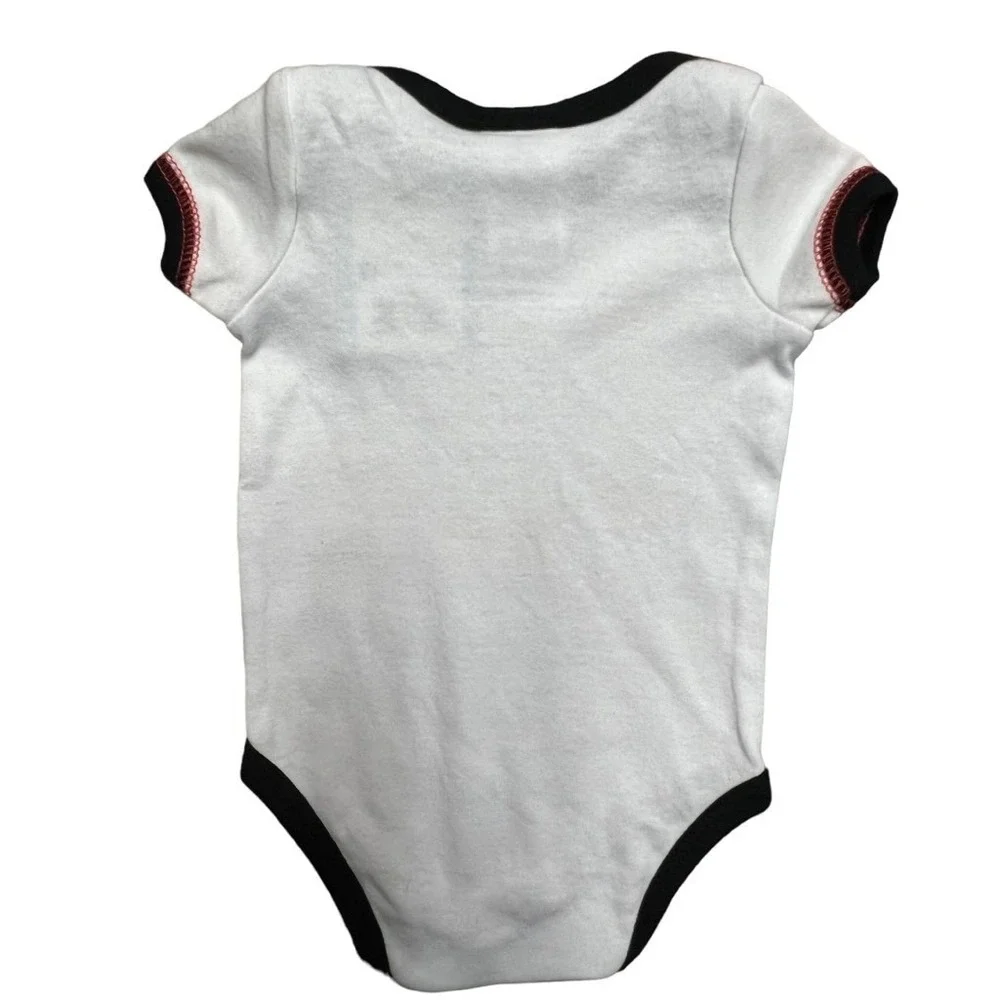 Duck Duck Goose Apparel Bodysuit Baby 3-6 MTHS‎ Multicolor Zebra Graphic Playful